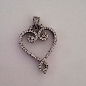 Silver heart pendant